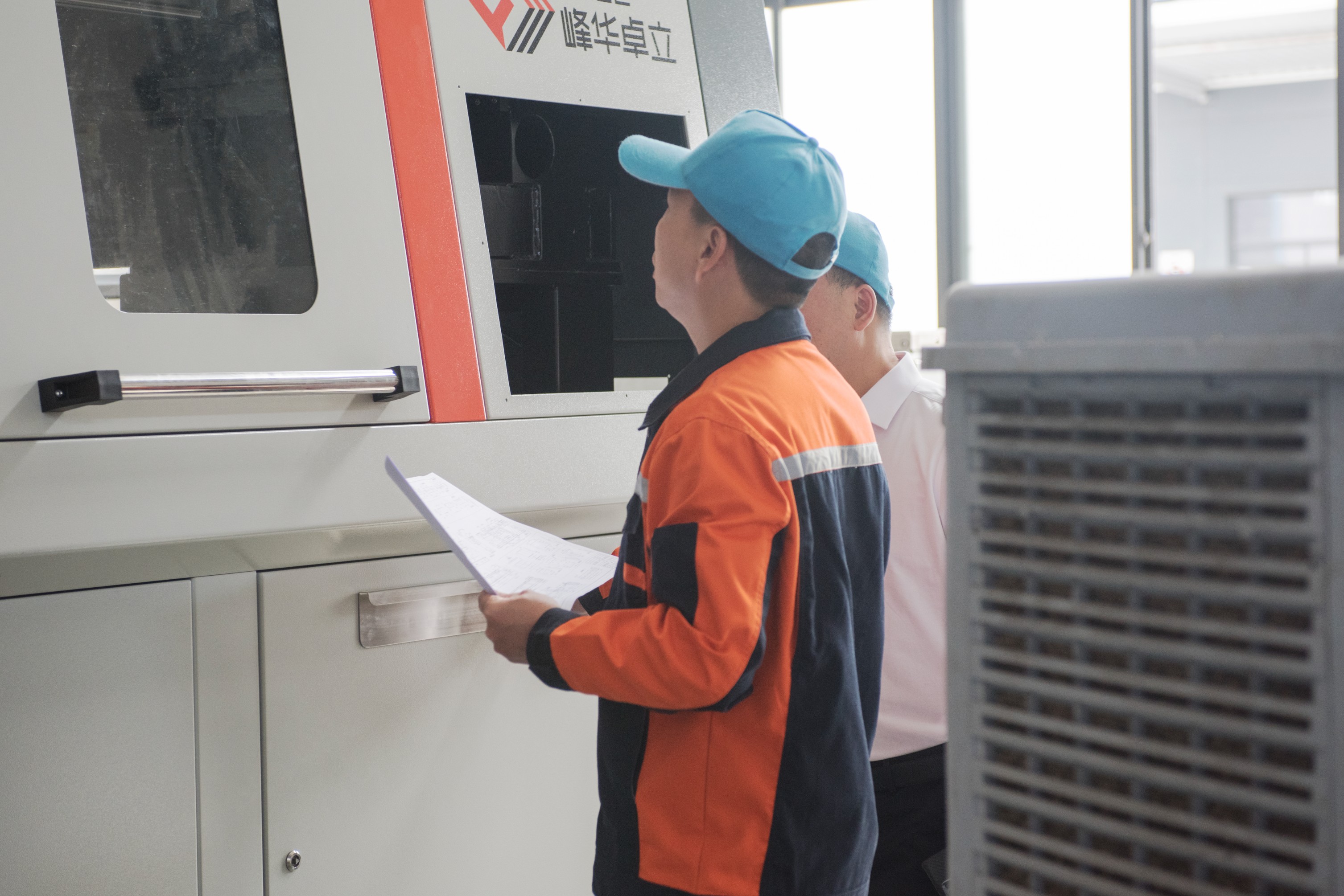 工業(yè)3D打印機(jī)：顛覆傳統(tǒng)制造的智能引擎，為企業(yè)注入創(chuàng)新動(dòng)能